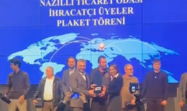 RETEK RECEIVES EXPORT AWARD